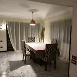 المنيل